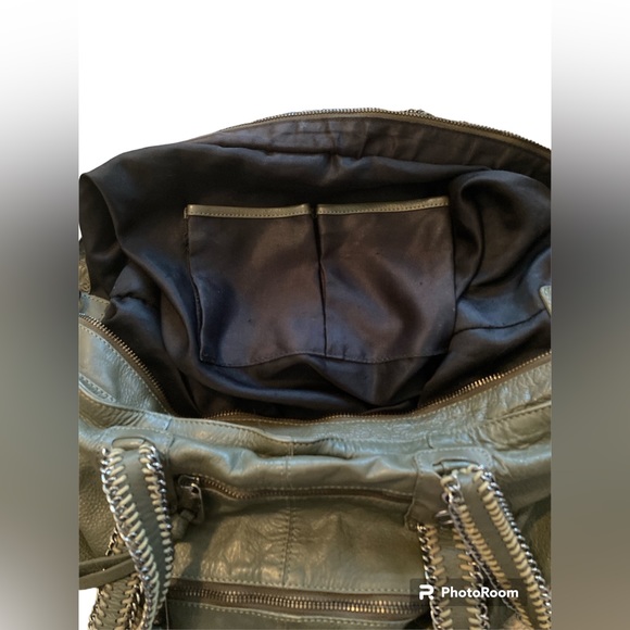 Joelle Hawkins Large Leather Army Green Shoulder & Crossbody Bag. - Picture 4 of 15